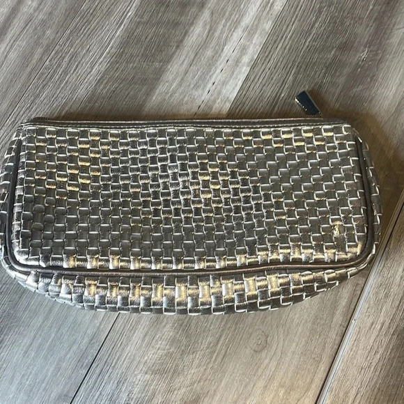 Therapy Systems metallic woven cosmetics, zip, pockets - Picture 3 of 4